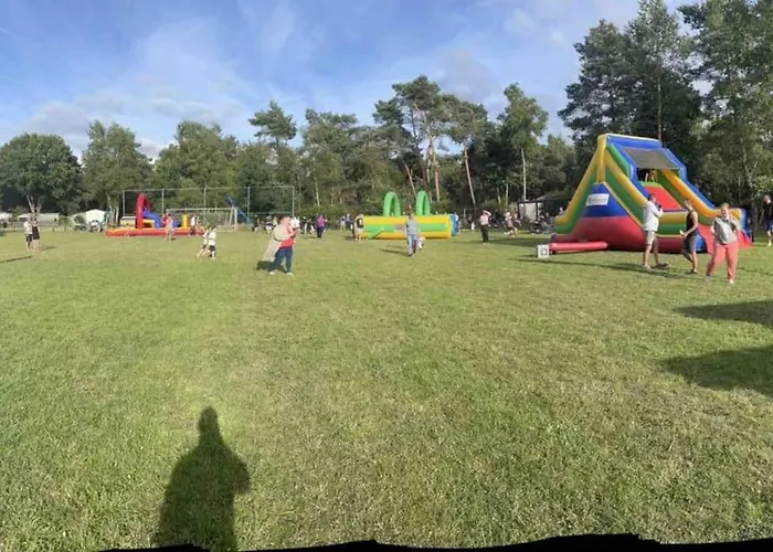 木屋 Toetje Op De Veluwe